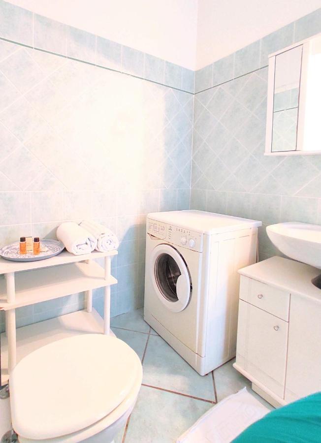 Reale Apartments Террачина Екстер'єр фото