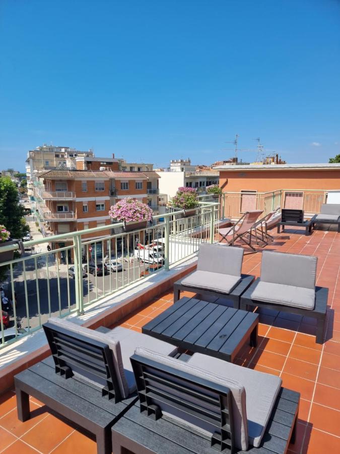 Reale Apartments Террачина Екстер'єр фото